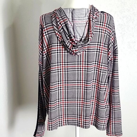 No Comment Red, Black & White Houndstooth Hoodie Pullover Top, Size 2X - Picture 6 of 9